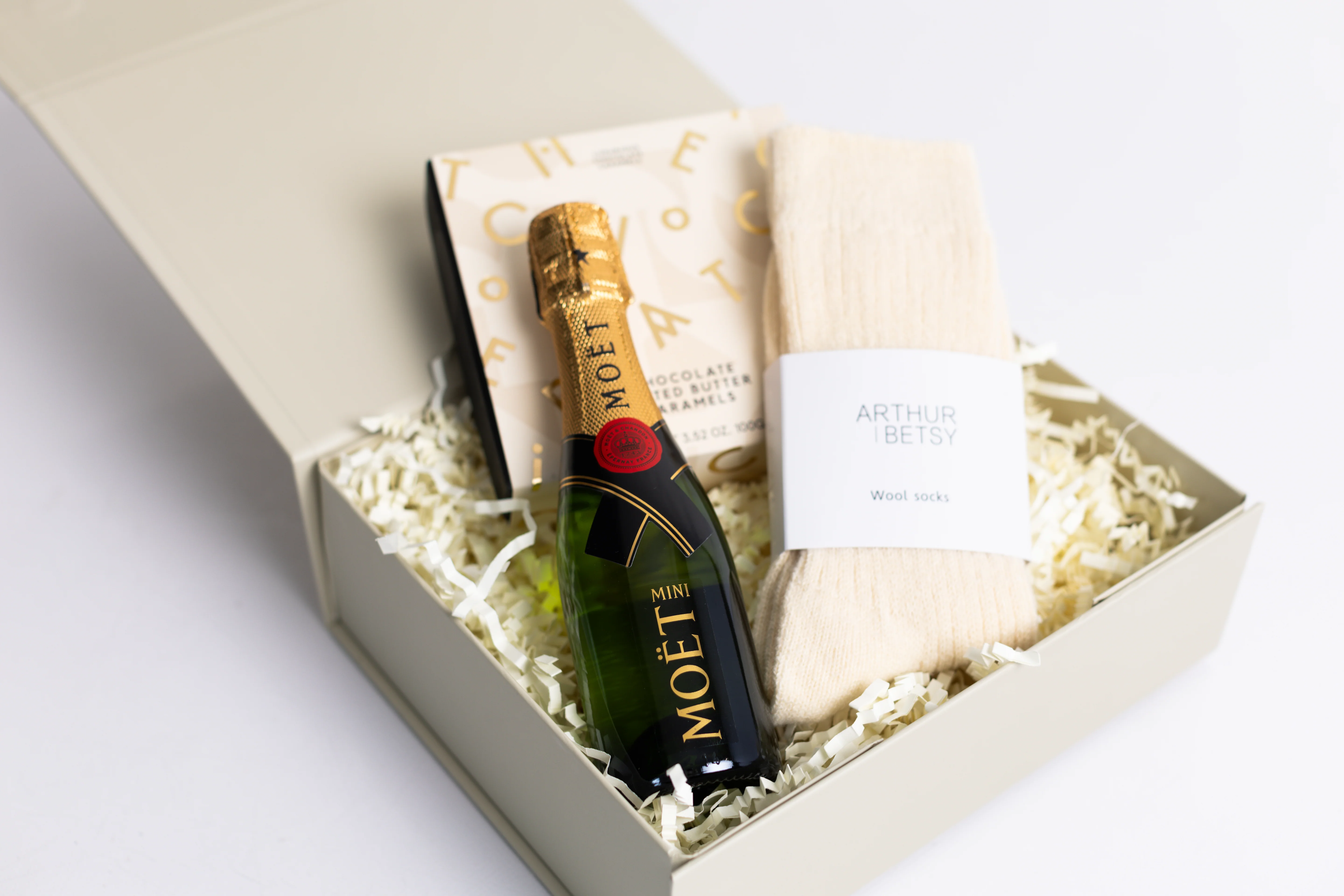 Beautifully Curated Gifts for Everyone